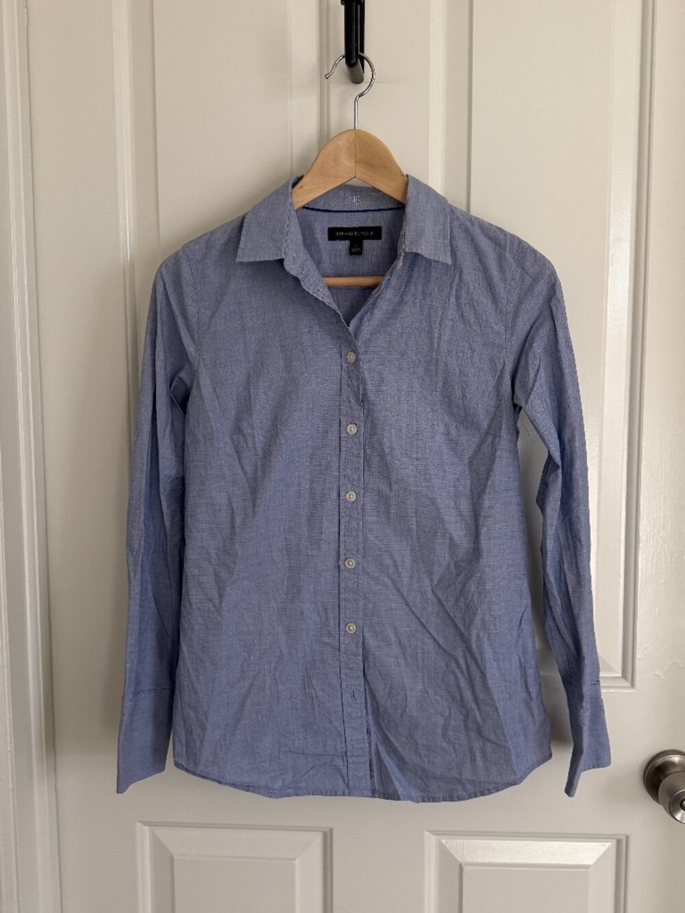 Banana Republic Blue Tailored Button-Down, Size 4